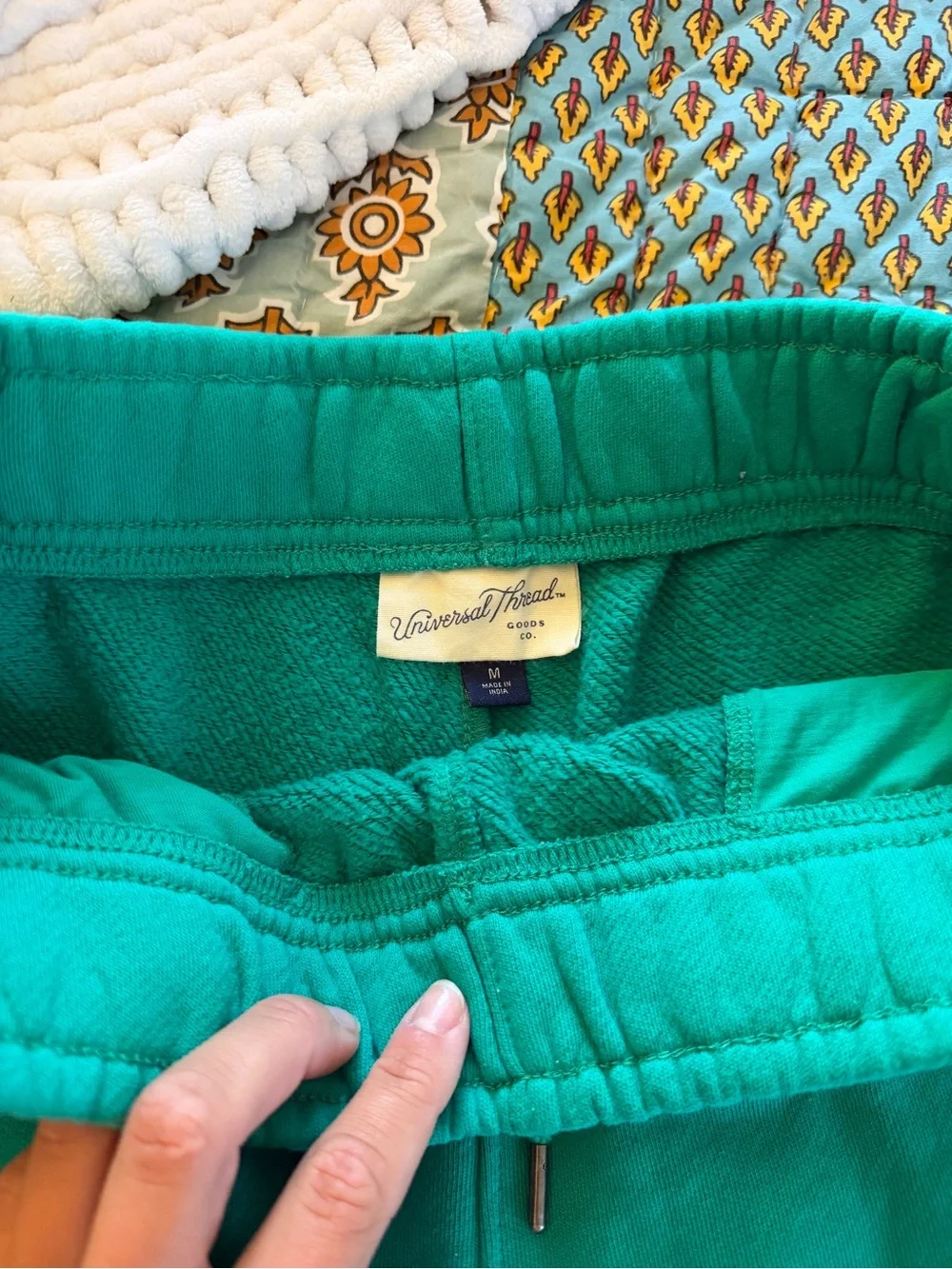 Universal Thread comfortable green